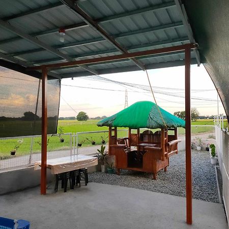 Praise Farmhouse - Private Farmhouse Staycation Baliuag Zewnętrze zdjęcie